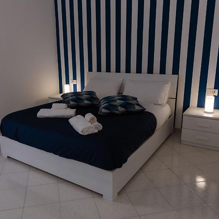 Rosy'S Apartament Castellammare di Stabia Exterior foto