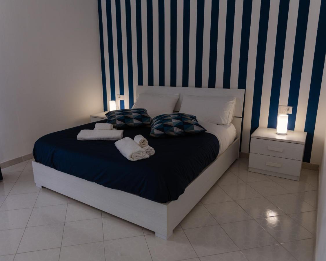 Rosy'S Apartament Castellammare di Stabia Exterior foto